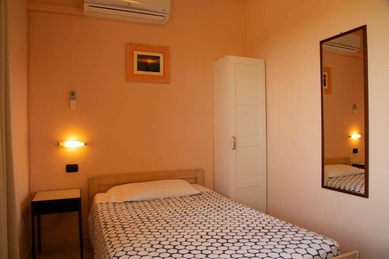La Quercia Hotel Con Ristorante San Giovanni in Croce Экстерьер фото