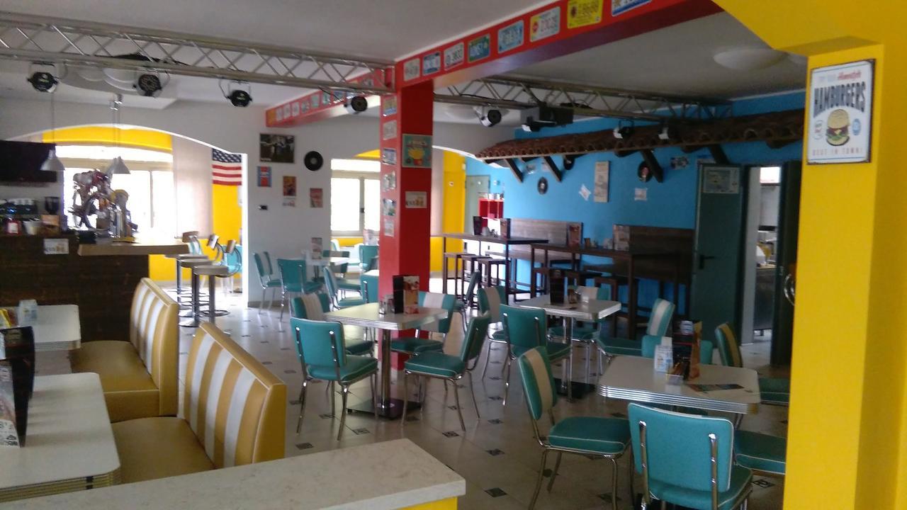 La Quercia Hotel Con Ristorante San Giovanni in Croce Экстерьер фото